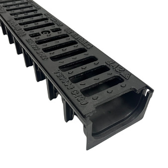 Canaletta con Griglia per Raccolta e Scolo Acqua