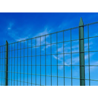 Rete per recinzione elettrosaldata plastificata in rotoli